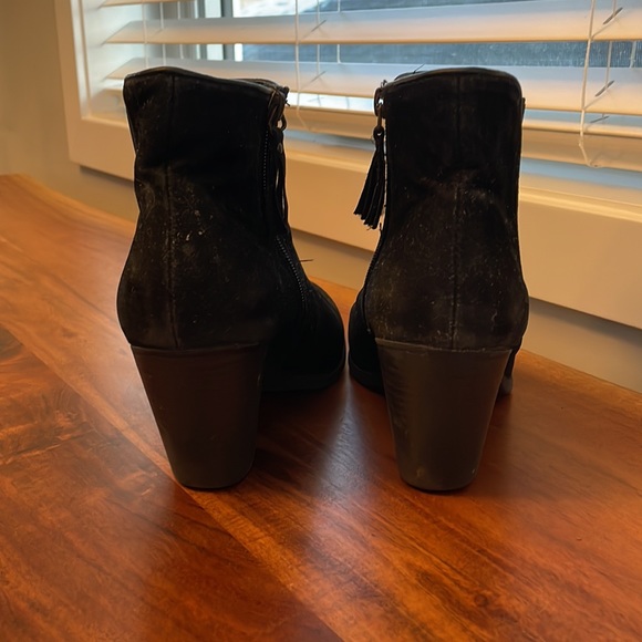 Fall booties. Used. - Picture 3 of 4